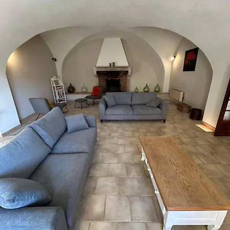 Le Sagnac 10 Personnes Tatil Evi